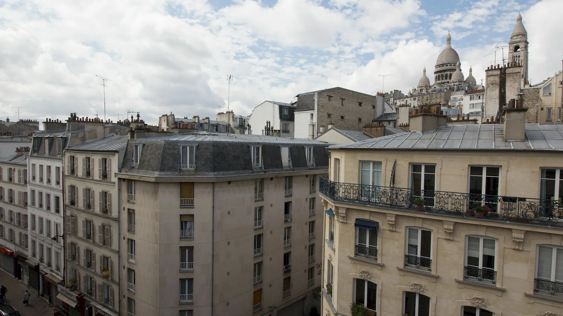 Montmartre 2*